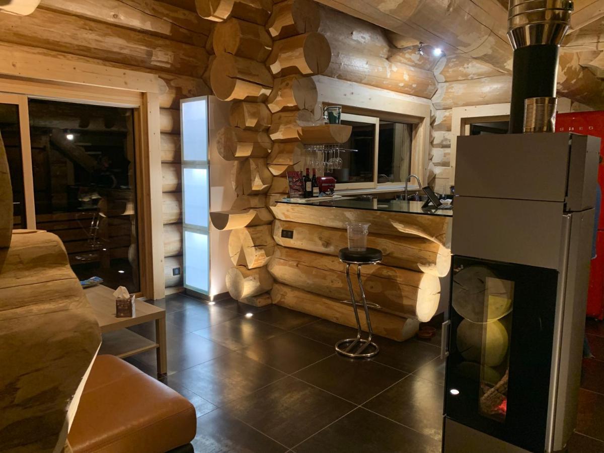Chalet Anzac Chalet 5 Etoiles En Rondins Tout Neuf Unique Dans Les Aravis Les Villards-sur-Thones Exterior photo