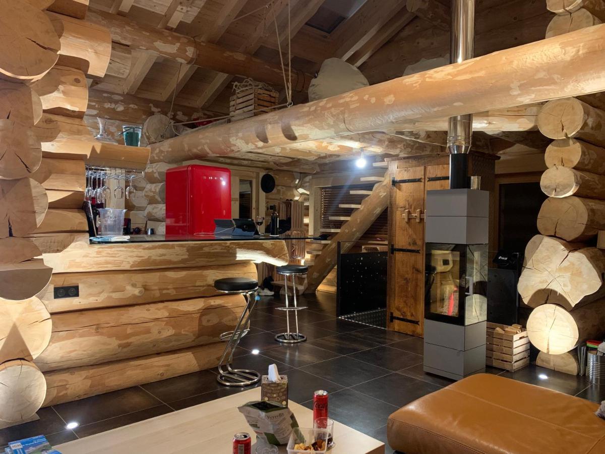 Chalet Anzac Chalet 5 Etoiles En Rondins Tout Neuf Unique Dans Les Aravis Les Villards-sur-Thones Exterior photo