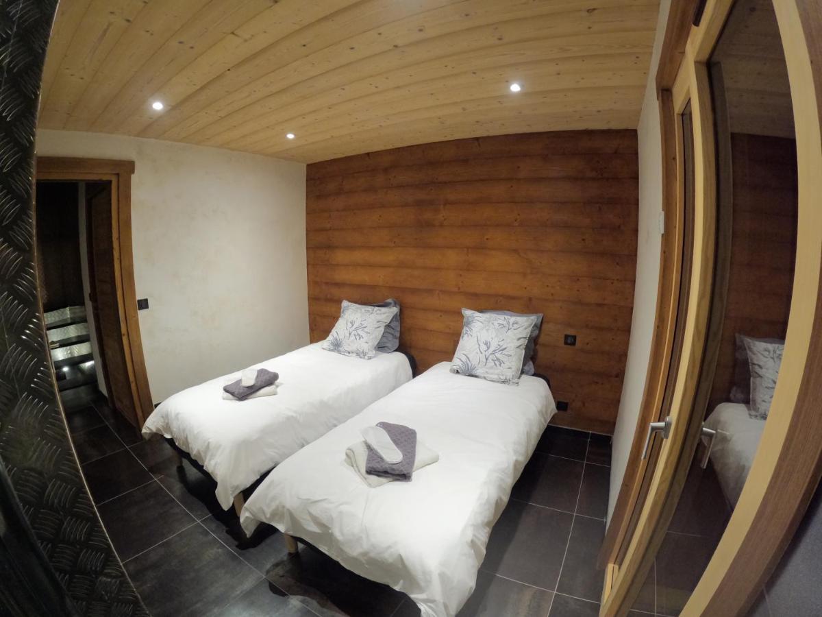 Chalet Anzac Chalet 5 Etoiles En Rondins Tout Neuf Unique Dans Les Aravis Les Villards-sur-Thones Exterior photo